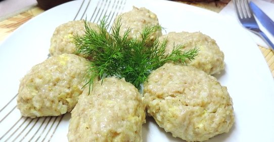 Куриные котлеты с начинкой