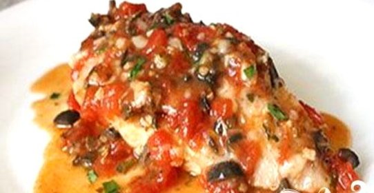 Куриное филе в томатном соусе