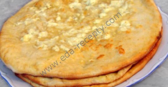 Менгрельские хачапури с сыром сулугуни