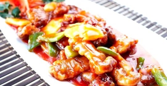 Свинина с персиками в соевом соусе со специями