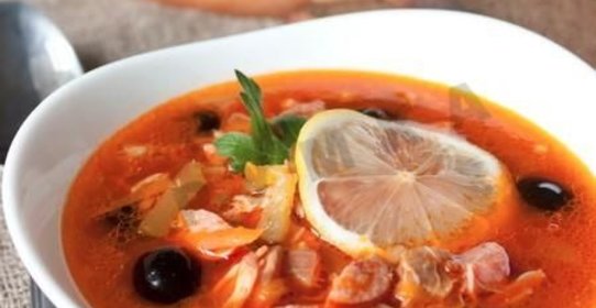 Солянка мясная сборная