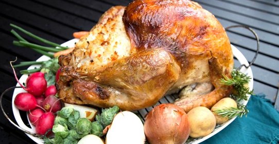 Индейка запеченная в духовке целиком