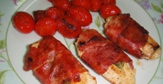 Филе индейки в беконе