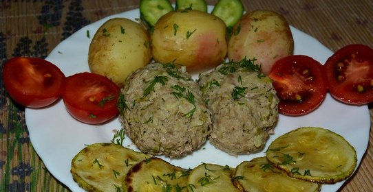 Паровые котлеты с кабачком