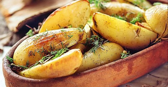 Печеная молодая картошка