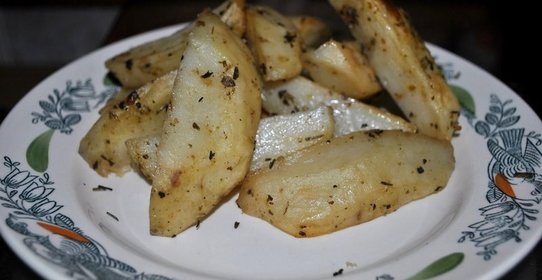 Картофель по‑деревенски с итальянскими травами
