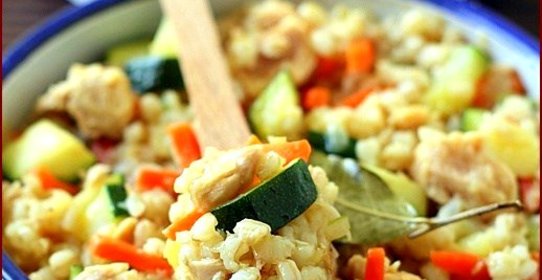 Перловка, томленая с бараниной и овощами