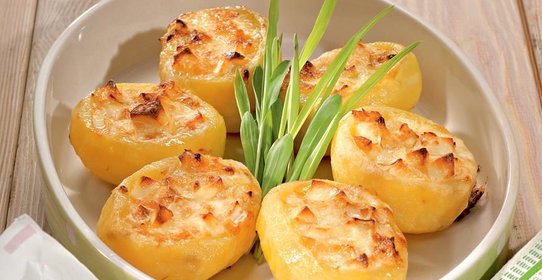 Картофель, фаршированный сыром