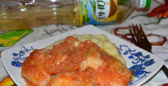 Судак тушеный