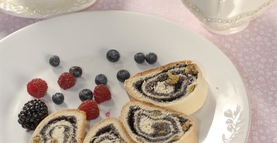 Рулет с маком