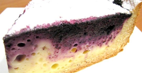 Творожный пирог с черникой
