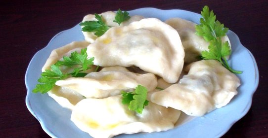 Вареники с капустой и грибами